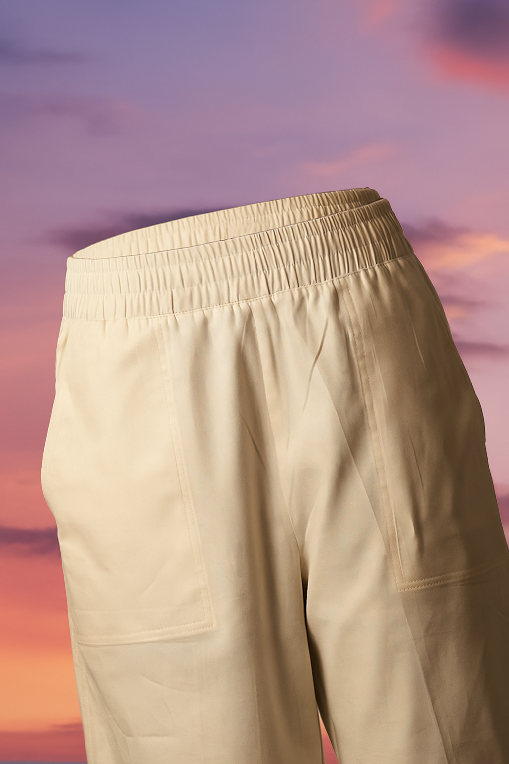 Off-white high-quality cotton-twill relaxed co-ord shorts