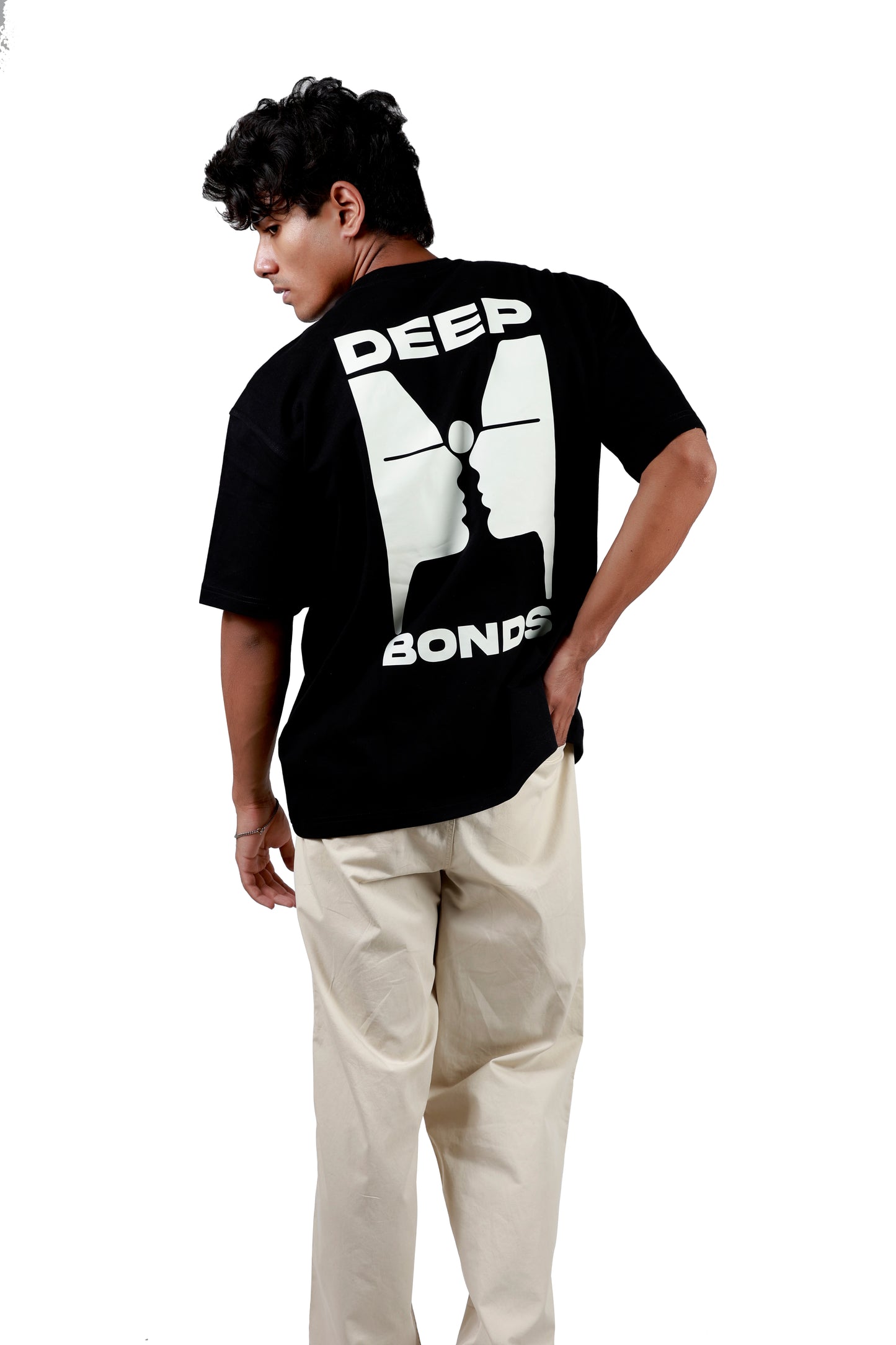 Deep Bonds Tee