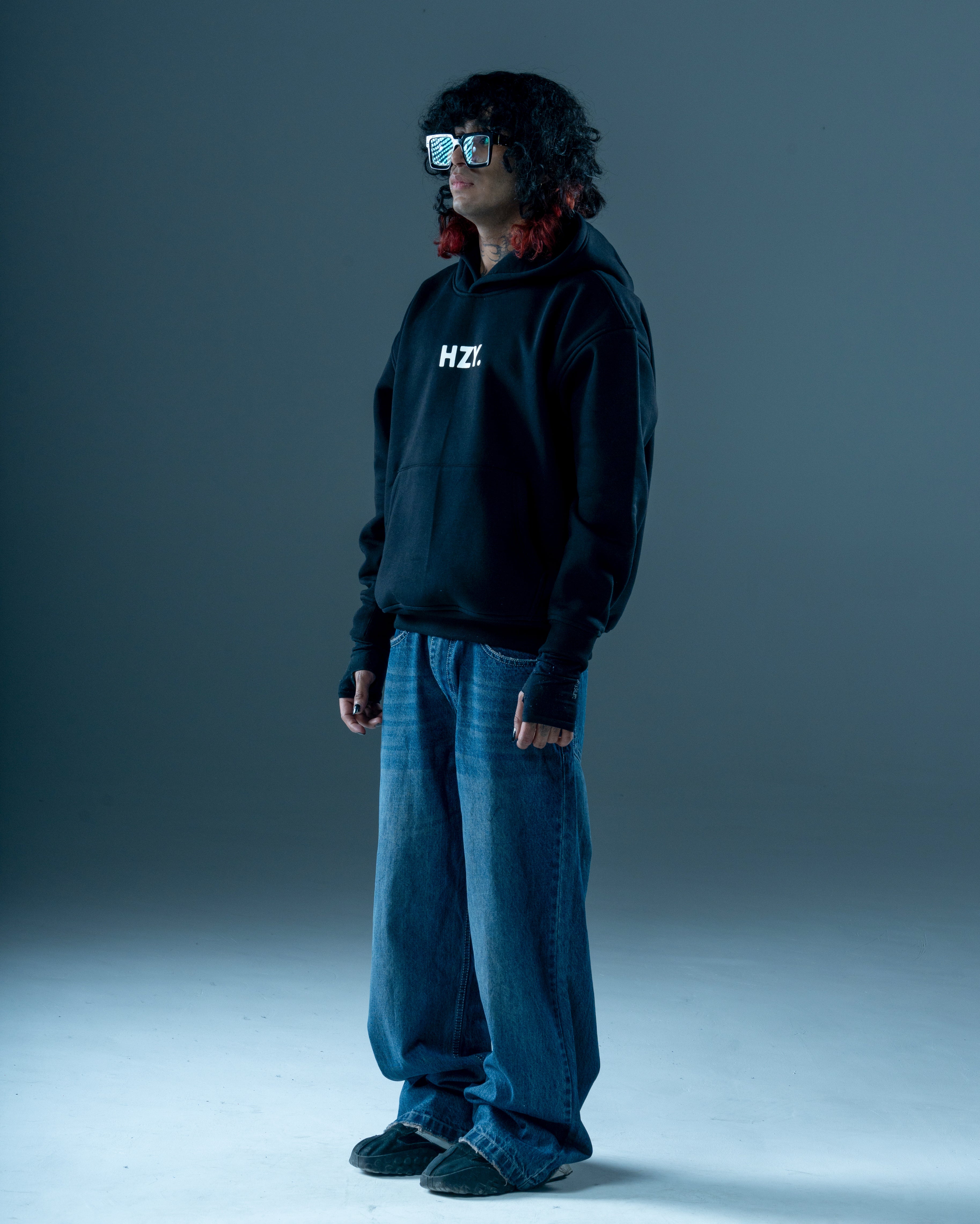 Basic Black Hoodie-thumbmail-2