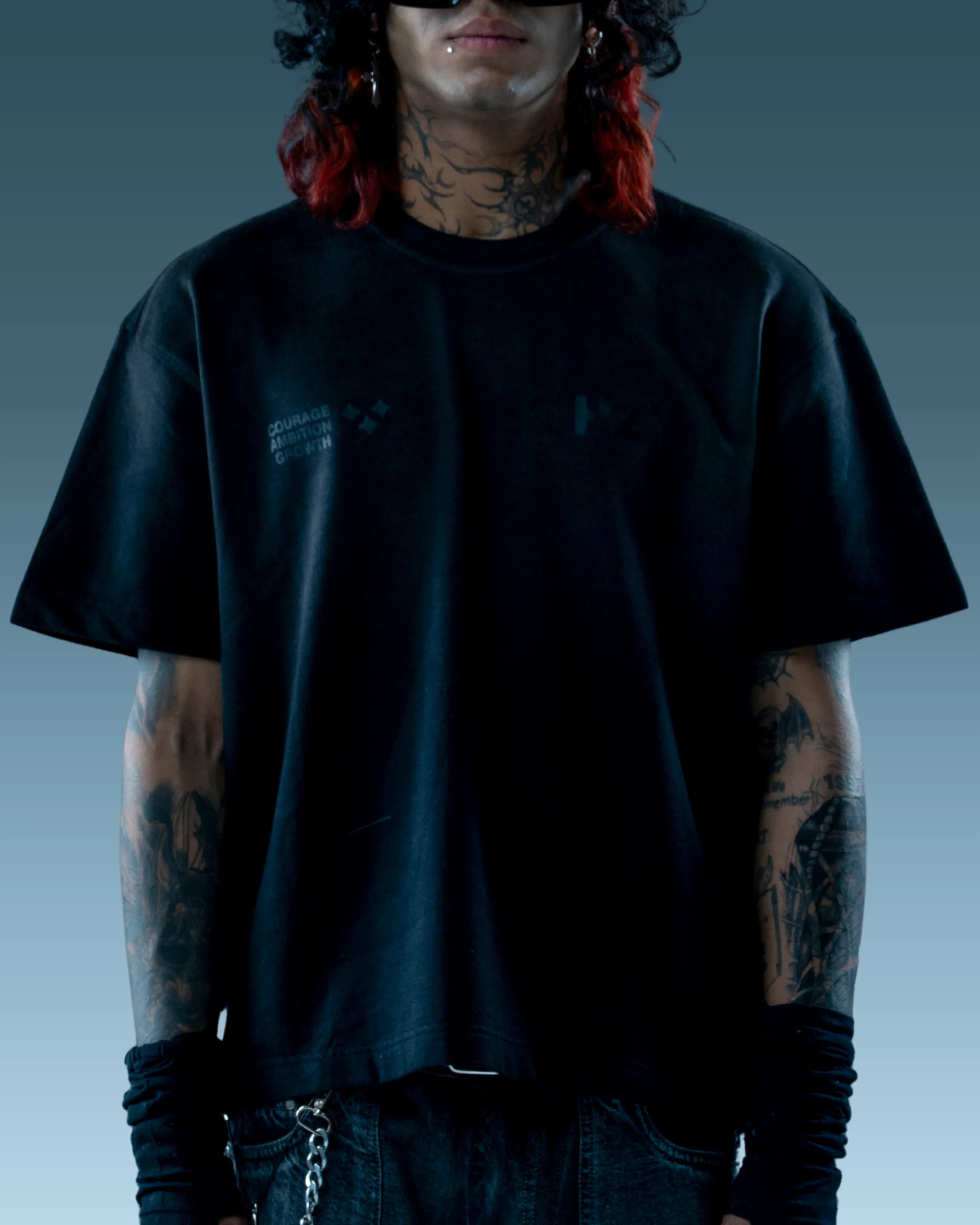 Graphics black oversized tee 