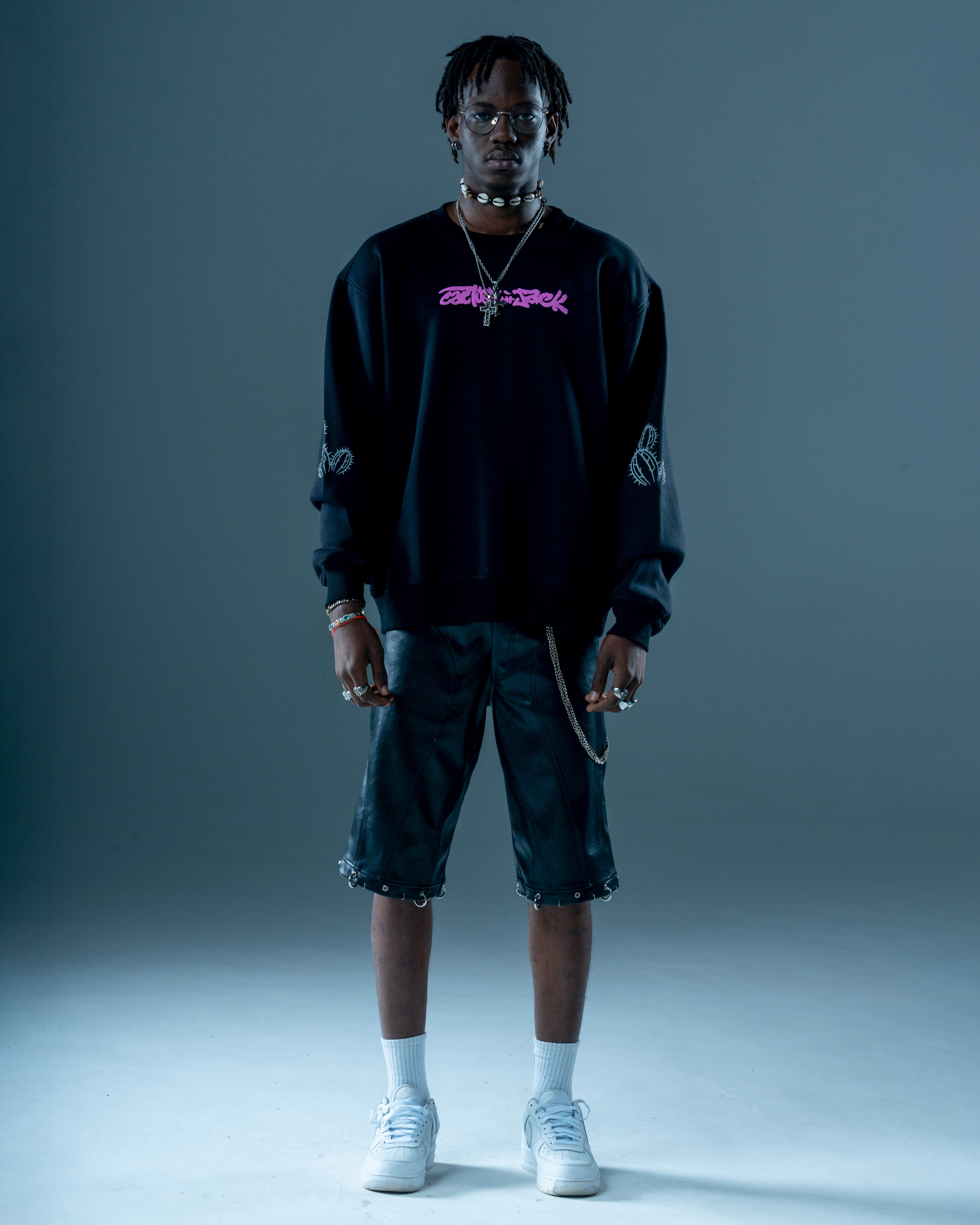 CJ BLACK OVERSIZED SWEAT