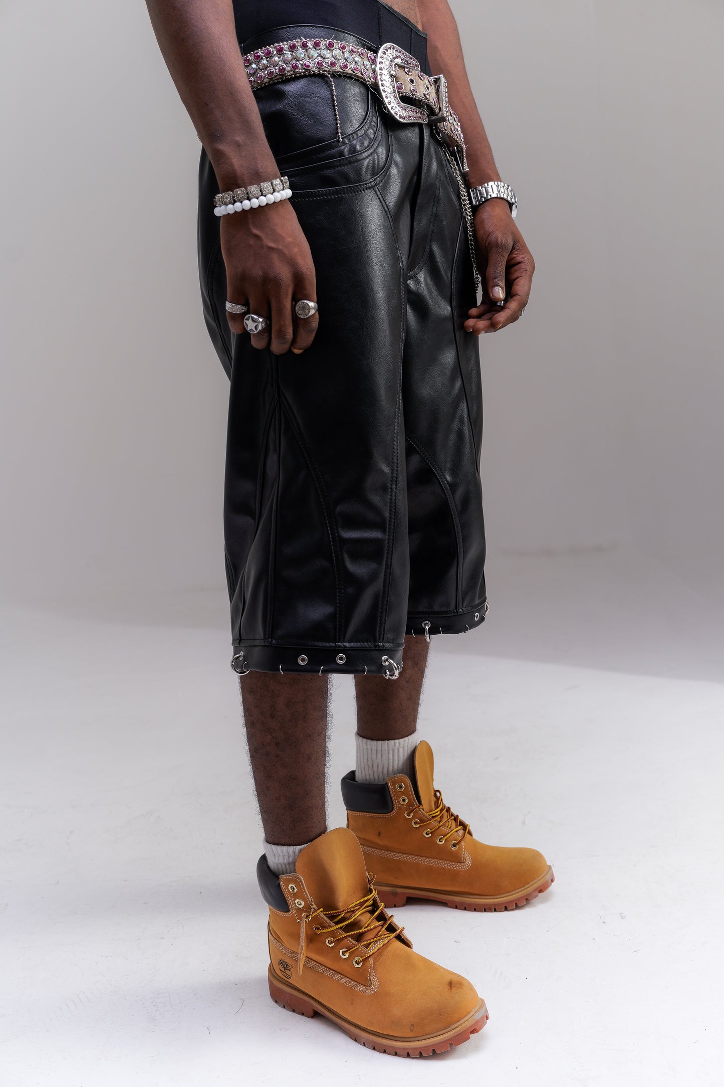 Mo City Black Jorts