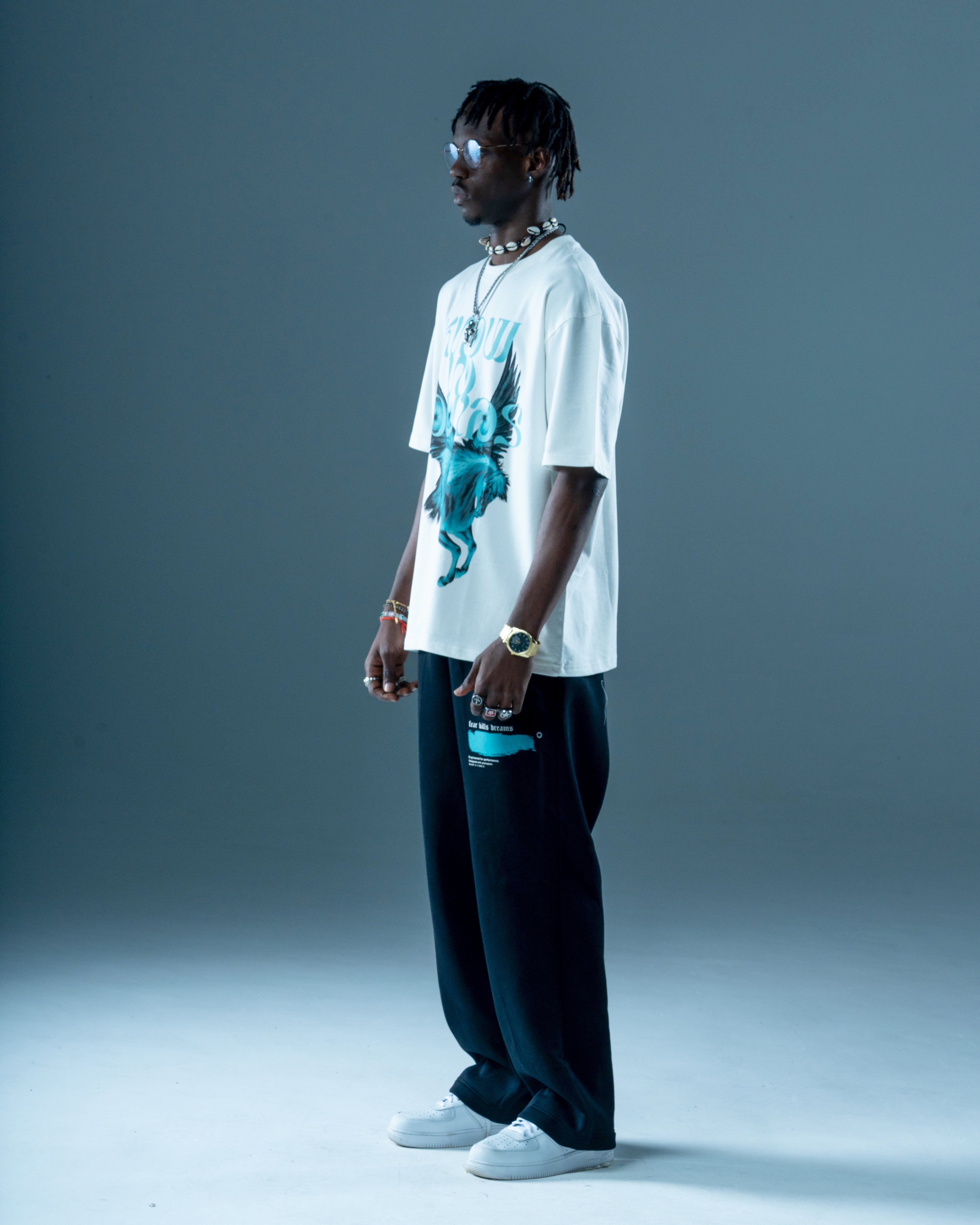 Know no bounds Tee-thumbmail-2