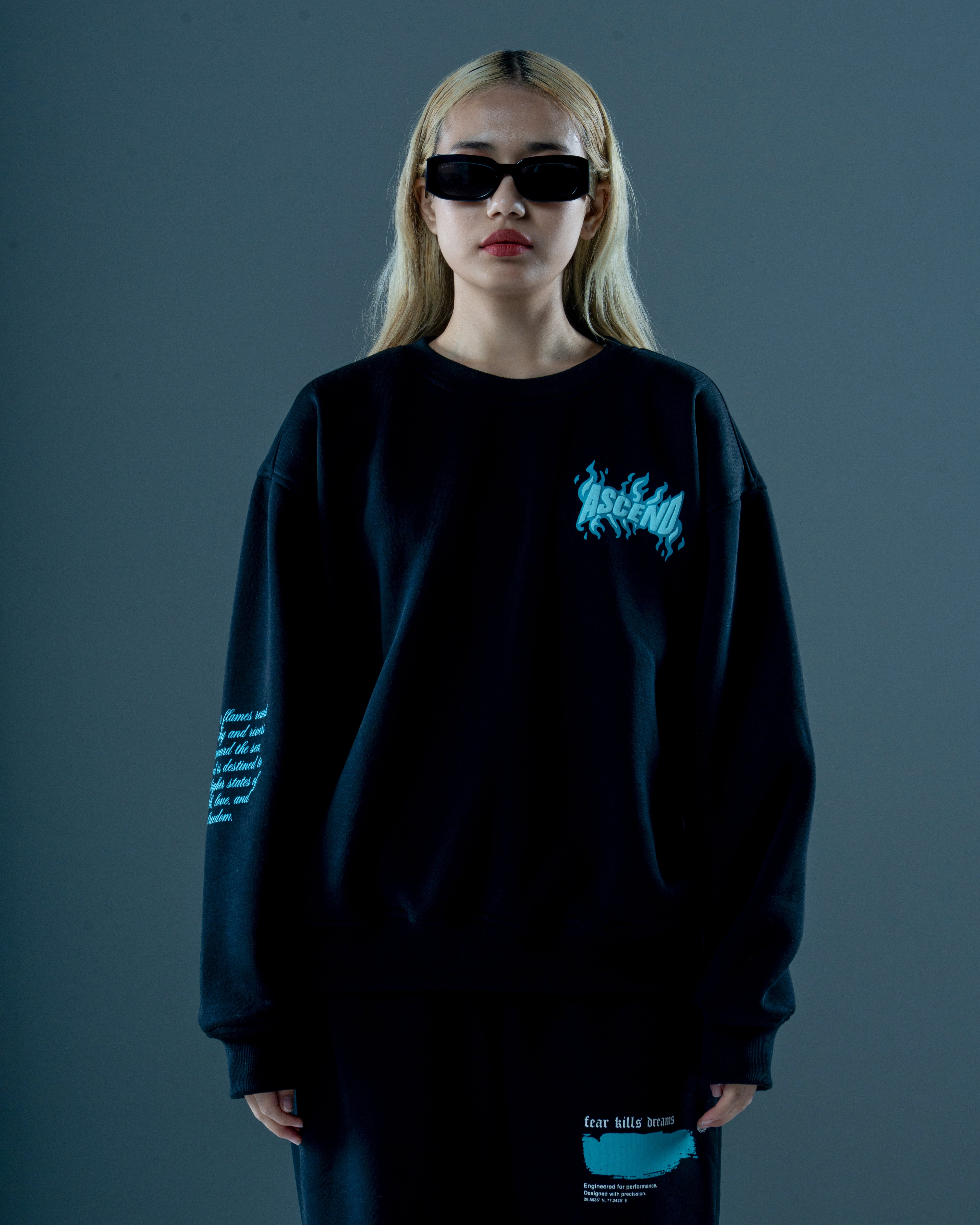 TEAL MAN OVERSIZED BLACK SWEAT-thumbmail-6