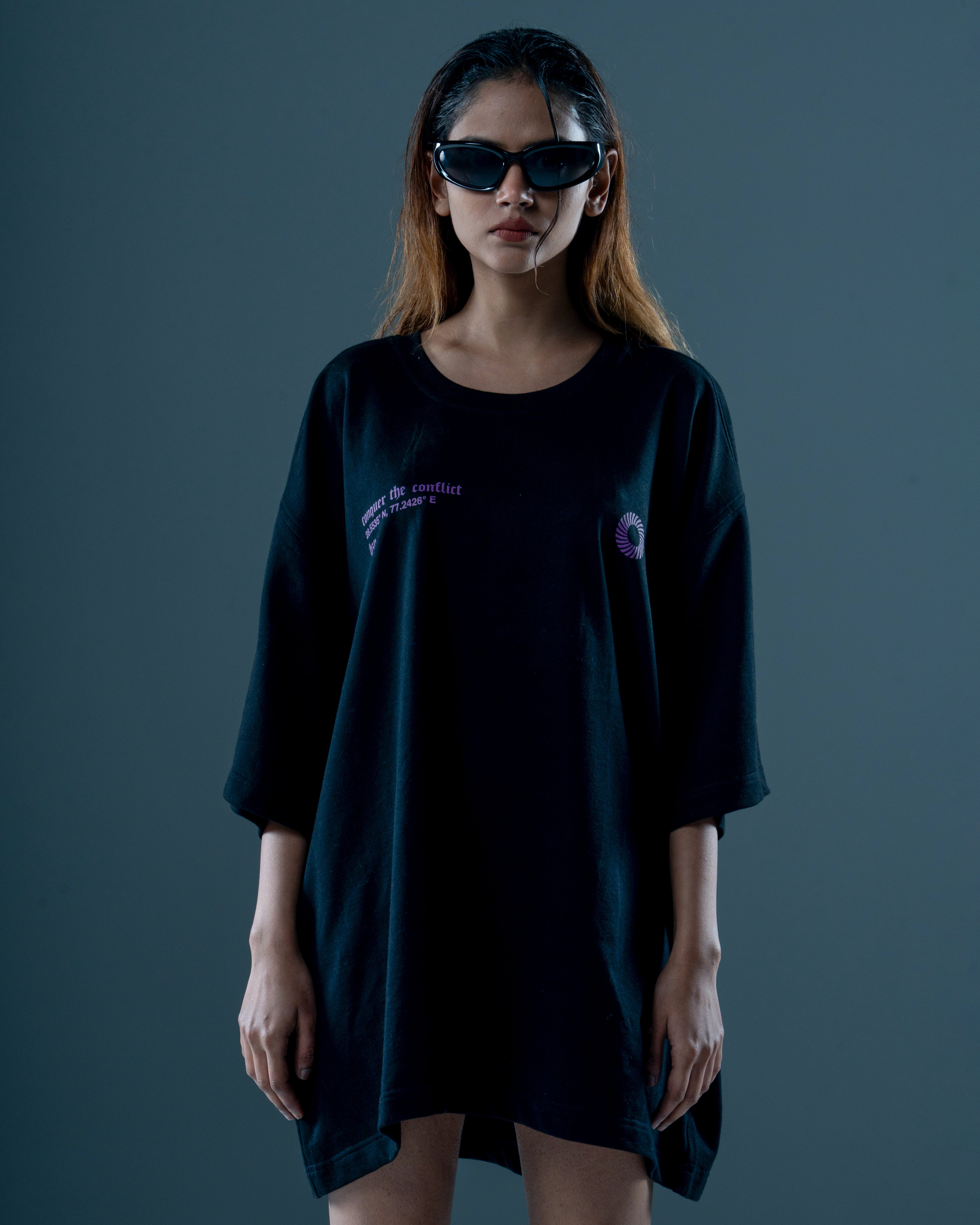 REVERAPH BLACK OVERSIZED TEE-thumbmail-4