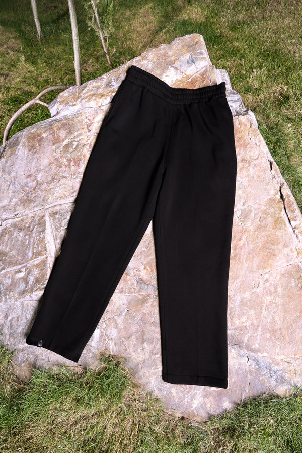 HZY Unisex Oversized Black Jogger back