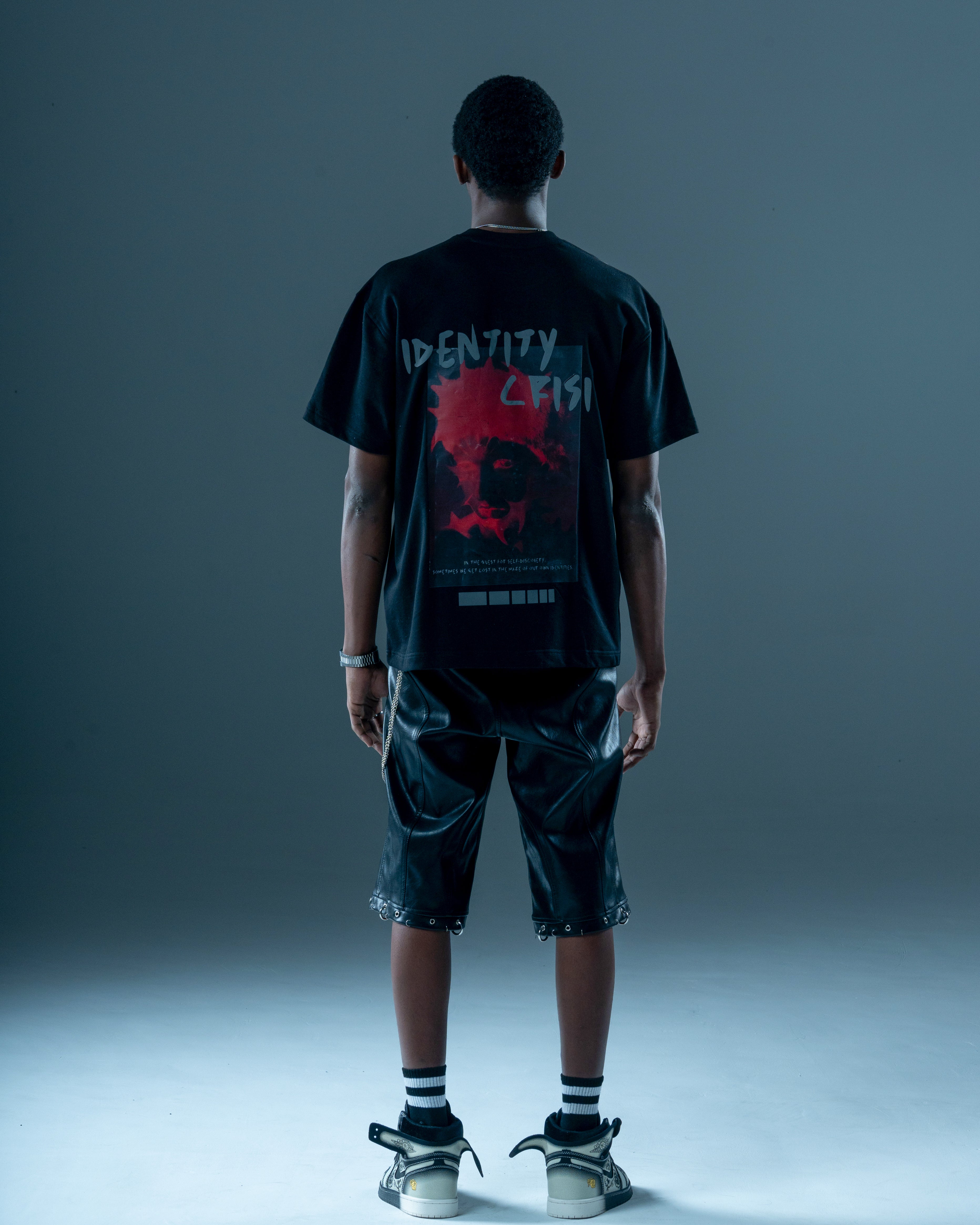 Reflective black oversized T-shirt-thumbmail-4