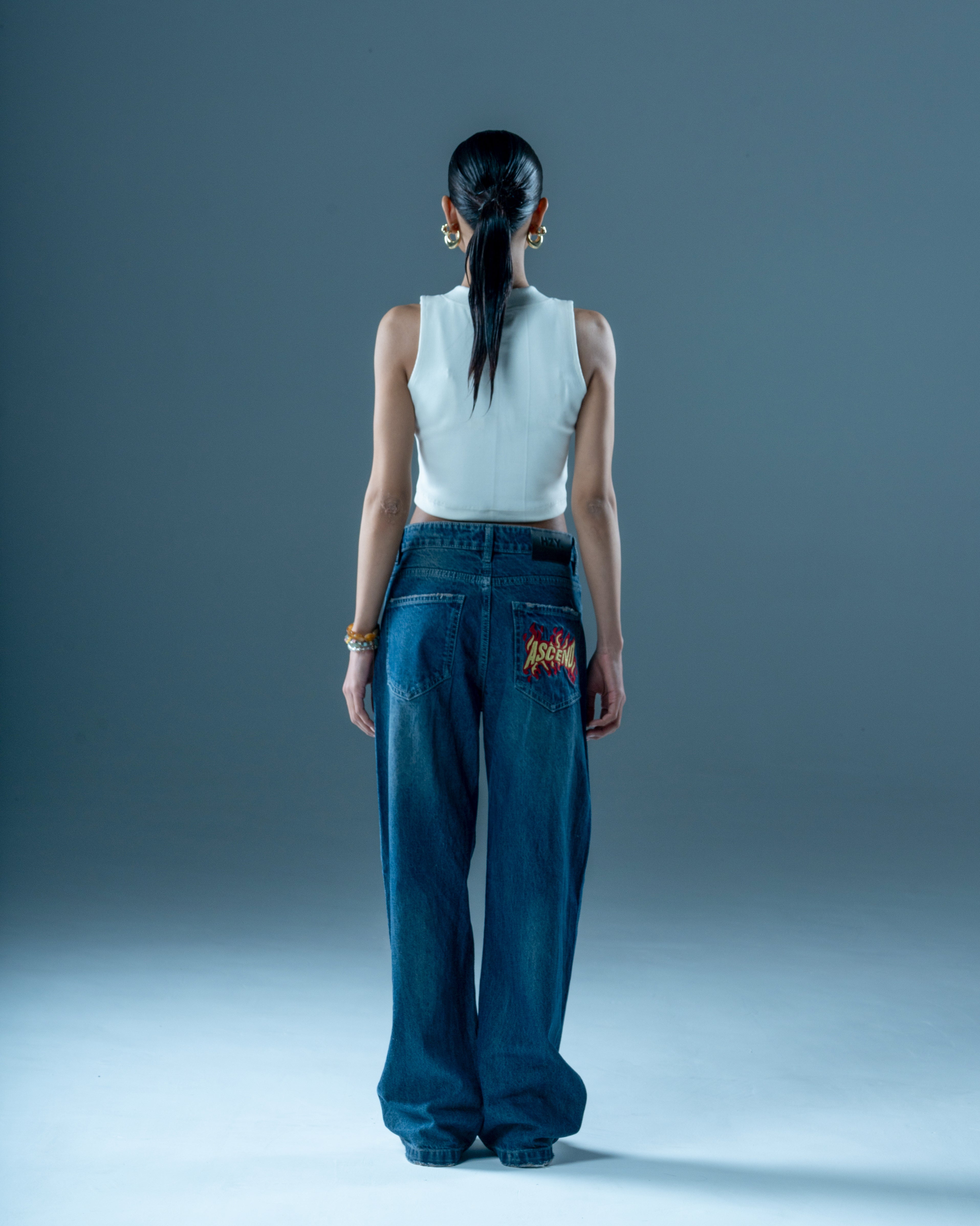 Basic White Crop Top-thumbmail-3