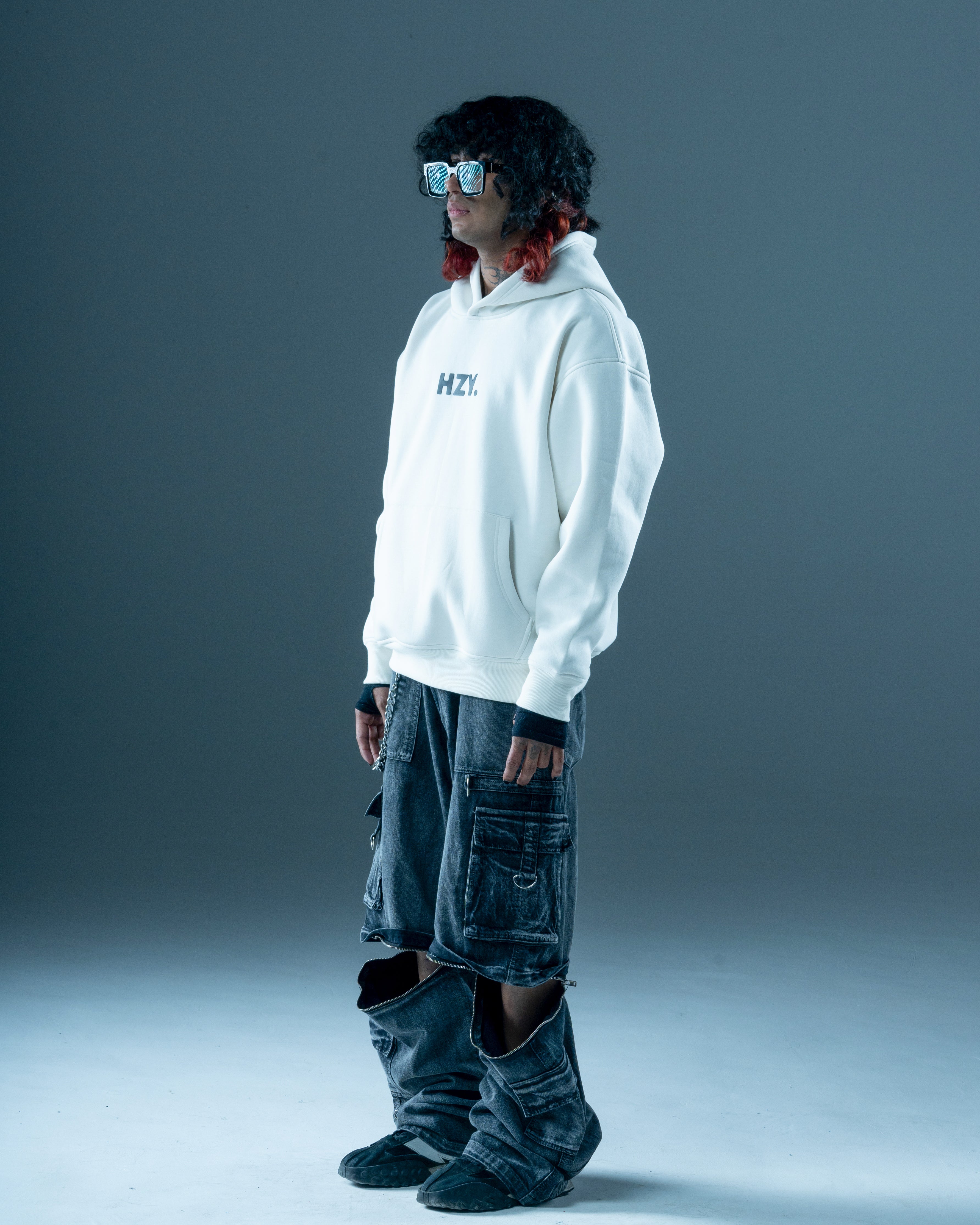 Basic White Hoodie-thumbmail-2